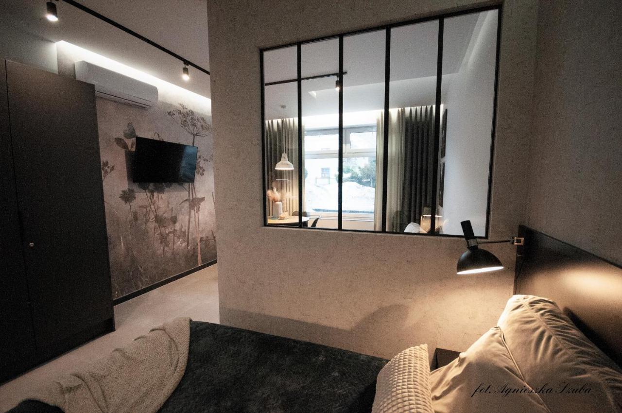 Grey Apartamenty Przy Skoczni & Ski Bus 슈차이르크 외부 사진
