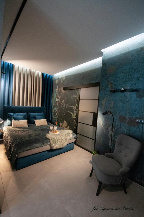 Grey Apartamenty Przy Skoczni & Ski Bus 슈차이르크 외부 사진